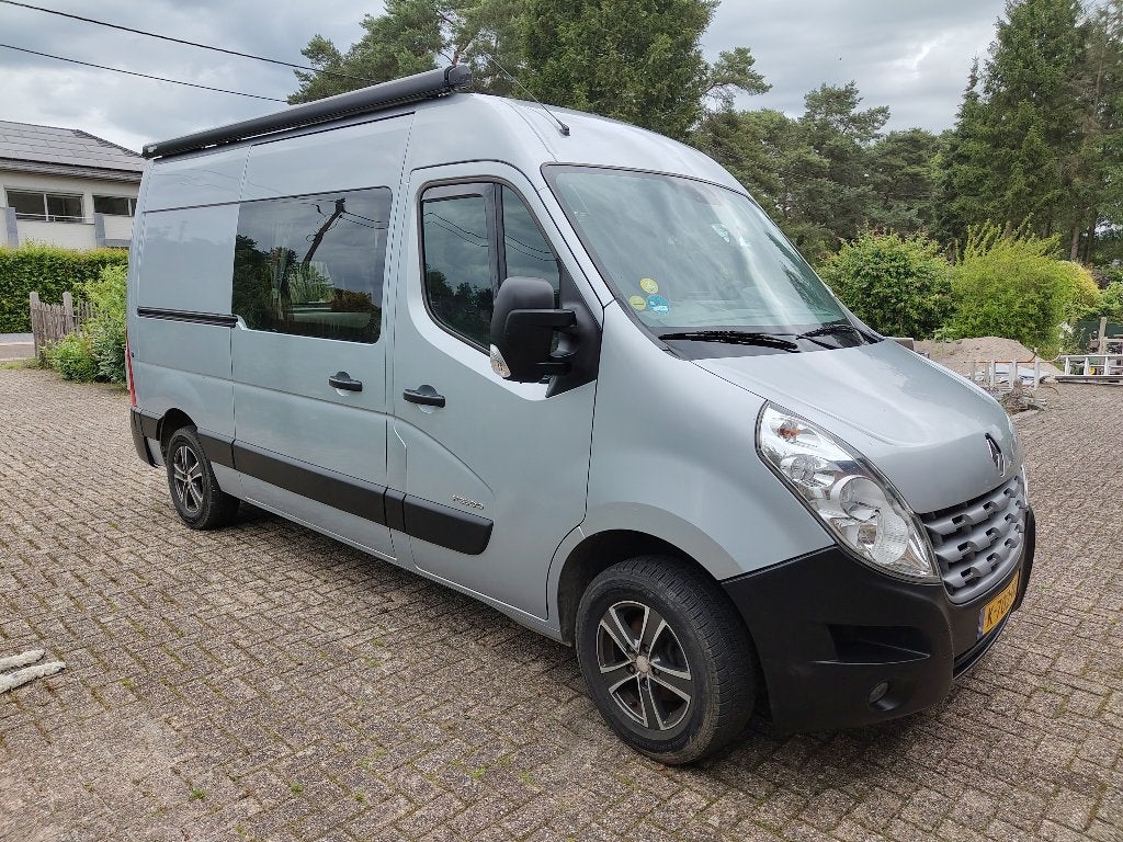 Renault Master L2H2 Camperbus | 5 pers | automaat, Overige merken, Winterisolatie, Buscamper of Camperbus, Half-automaat