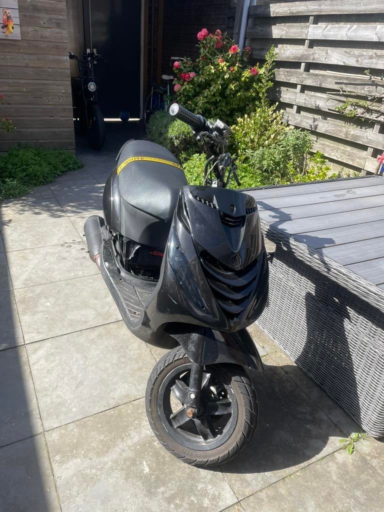 Piaggio Zip 2-takt met 125cc Skipper blok en 2005 frame, Fietsen en Brommers, Brommeronderdelen | Scooters, Ophalen of Verzenden