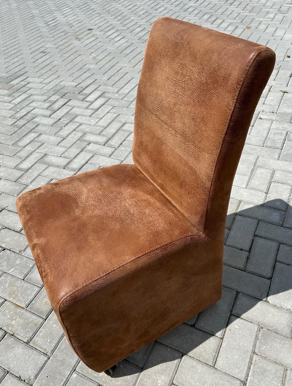 Diverse Meubels: Dressoir, Eetkamerstoelen, Tafel, Kasten, Huis en Inrichting, Ophalen, Gebruikt, 150 tot 200 cm, Met lade(s)