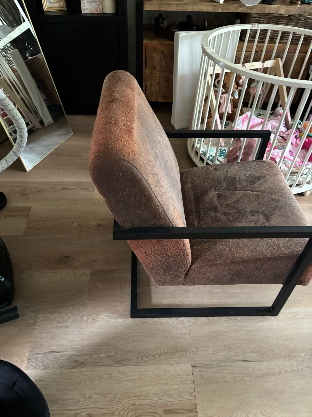 Comfortabele fauteuil met metalen frame, Huis en Inrichting, Fauteuils, Ophalen, Gebruikt, 75 tot 100 cm, Metaal