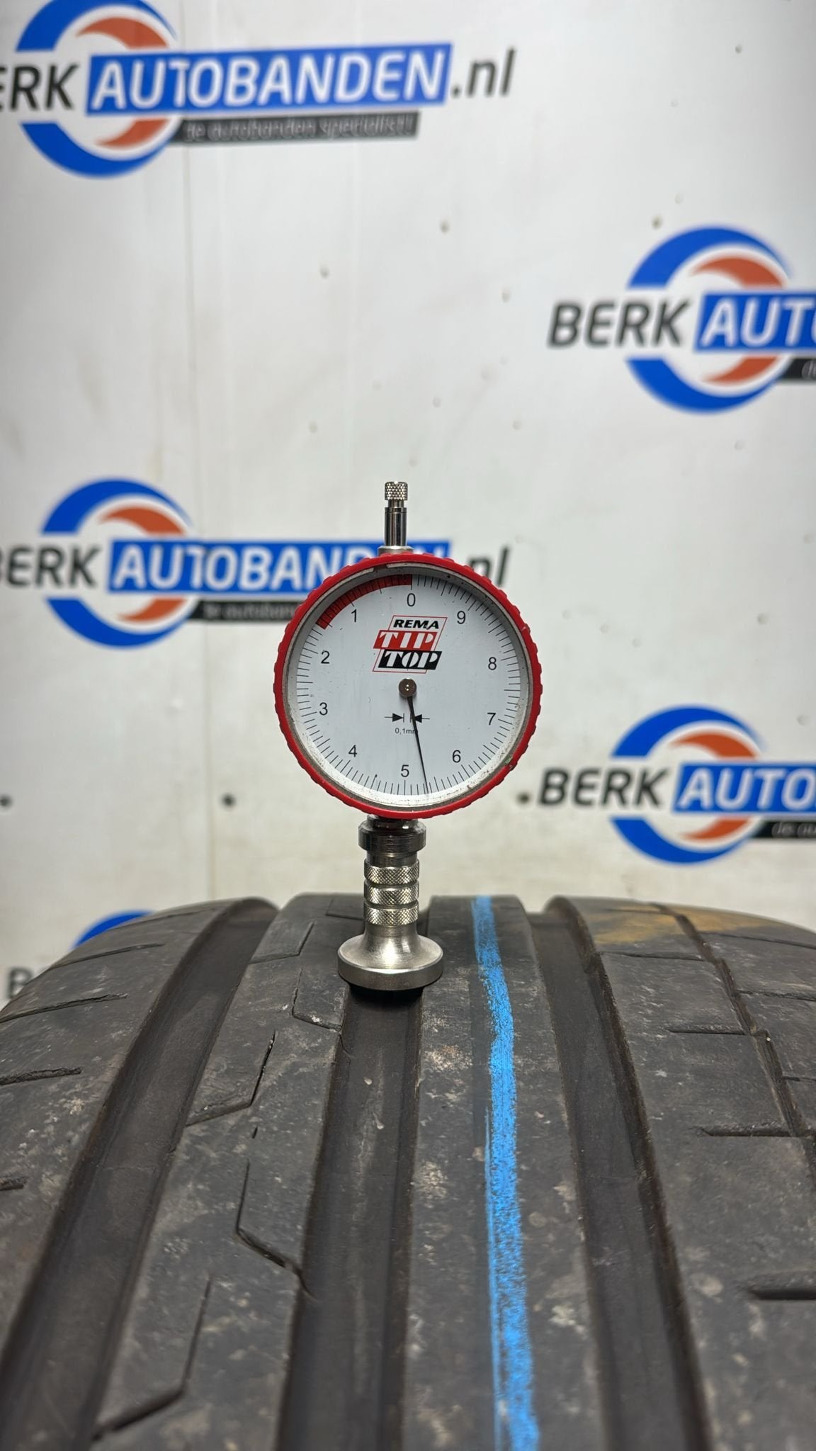 2x Continental Sportcontact 6 (AO) 255/45 R19 104Y 255/45/19, 19 inch, Gebruikt, 255 mm, -