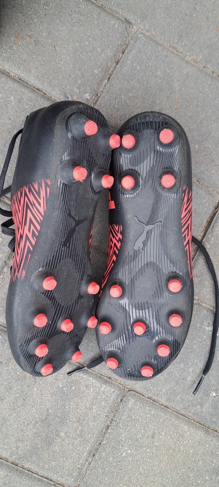 Puma voetbalschoenen maat 34, Ophalen of Verzenden, Gebruikt, Schoenen