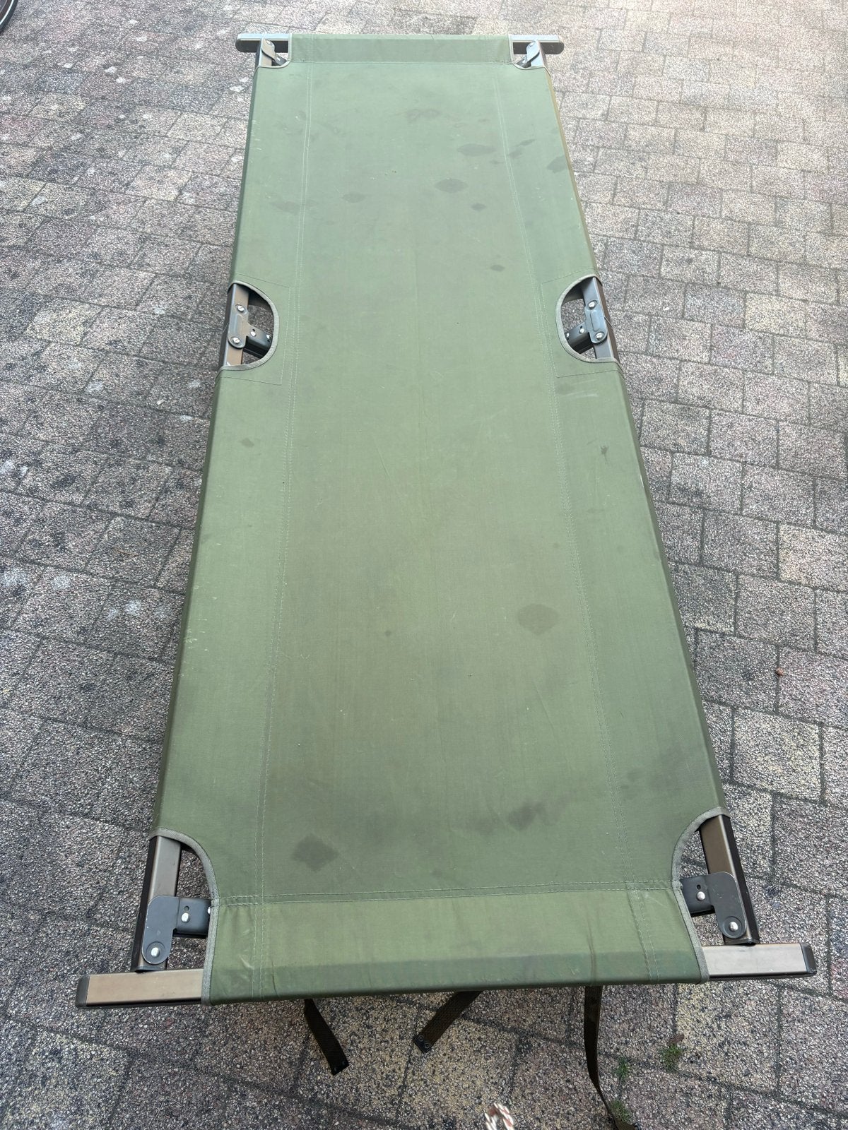 3 Originele Militaire Veldbedden - Legergroen, Ophalen, Landmacht, Nederland