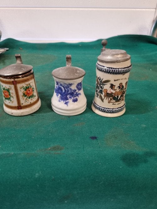 mini bierpullen met tinnen deksel vintage, Verzamelen, Ophalen of Verzenden, 'T Olde Gre-j, Info@toldegrej.nl, Endepoelstraat 20f Didam