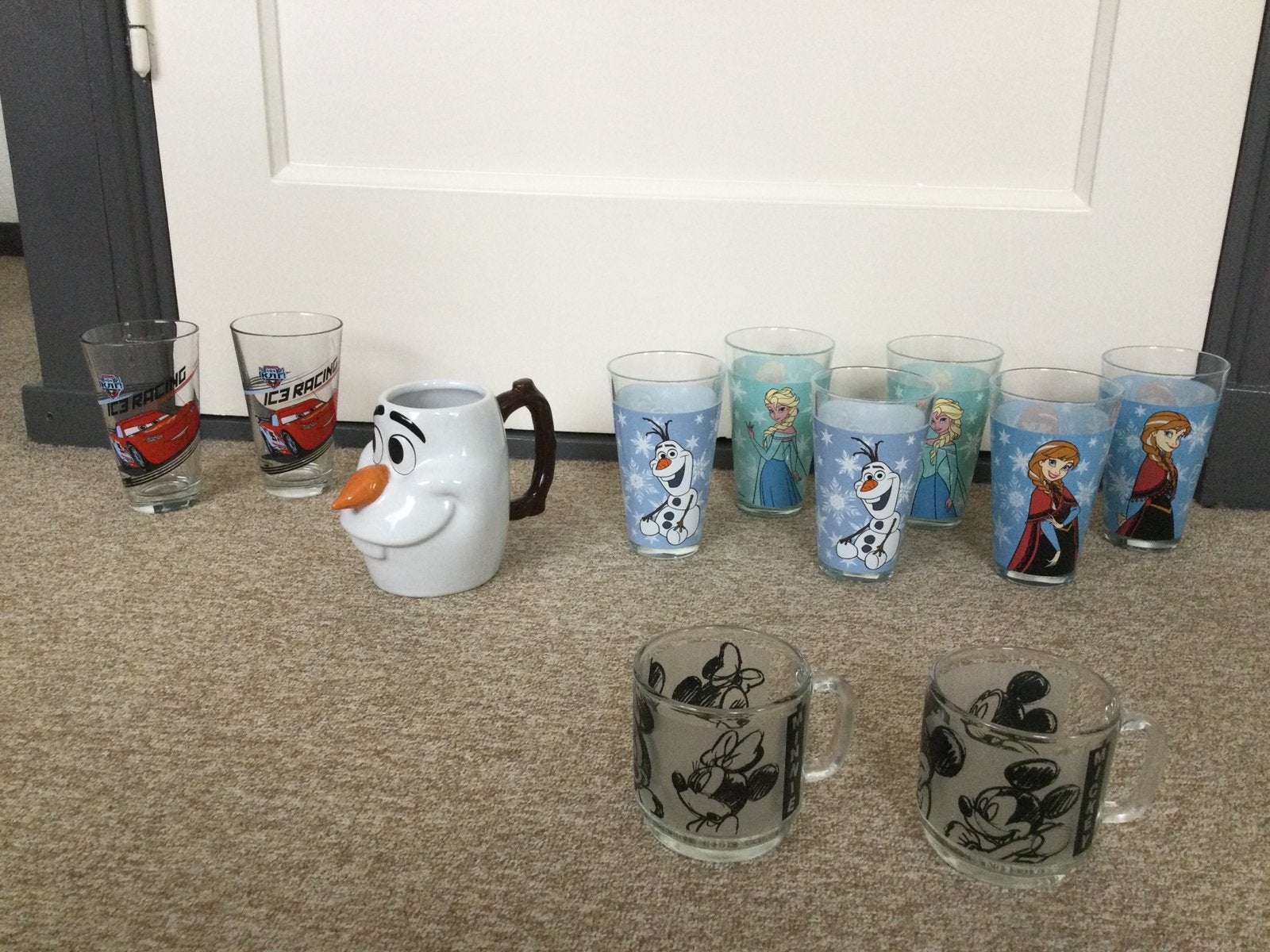 Glazen en mokken van Disney, Verzamelen, Ophalen of Verzenden, Zo goed als nieuw, Servies