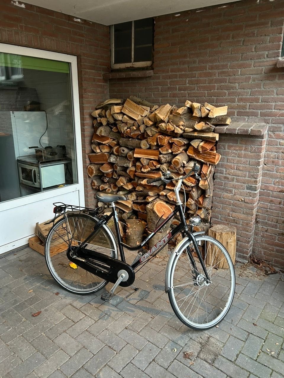 Giant Unisex Fiets -Ideaal voor School, Werk en Boodschappen, Fietsen en Brommers, Fietsen | Dames | Damesfietsen, Ophalen, Velgrem