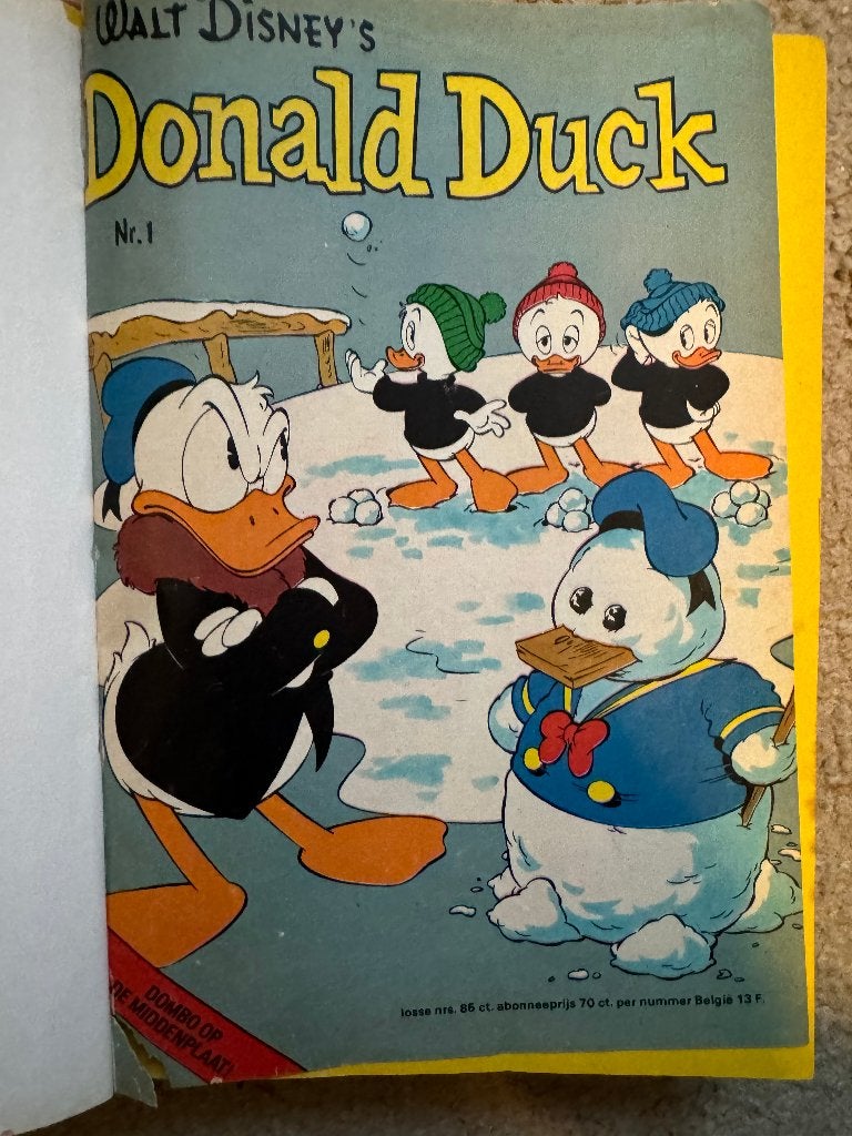 Donald Duck nr 1 t/m 26 1975 gebundeld in een boek, Boeken, Stripboeken, Eén stripboek, Ophalen of Verzenden, Gelezen