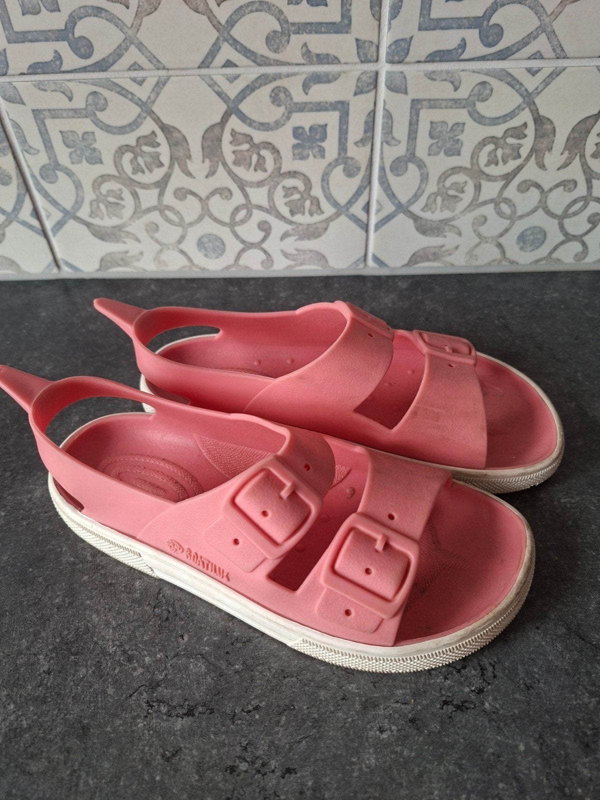 Roze sandalen maat 30-31, Kinderen en Baby's, Kinderkleding | Schoenen en Sokken, Ophalen, Gebruikt, Meisje, Overige typen