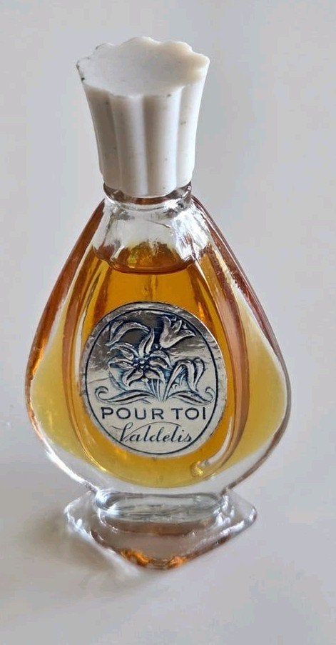 Pour Toi van Valdelis, Verzamelen, Ophalen of Verzenden, Nieuw, Miniatuur, Gevuld