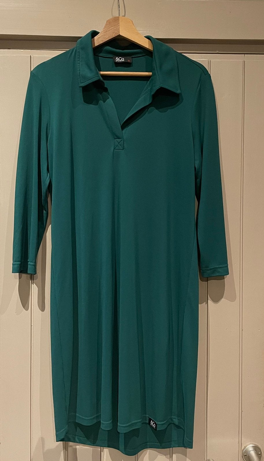 Mooi donkergroen jurkje van &Co Woman maat M., Ophalen of Verzenden, Zo goed als nieuw, Maat 38/40 (M), Groen