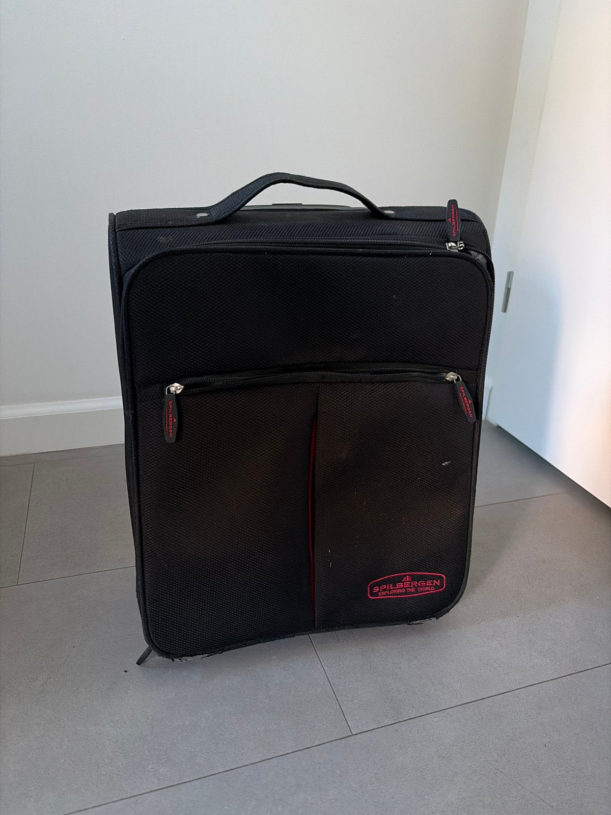 Gratis Spilbergen reiskoffer handbagage, Ophalen, 50 tot 60 cm, Zo goed als nieuw, Zacht kunststof