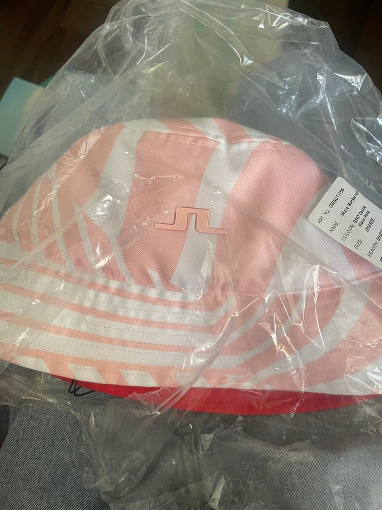 J. Lindeberg Wave Bucket Hat - Nieuw met label, Ophalen of Verzenden, Nieuw, One size fits all, Hoed