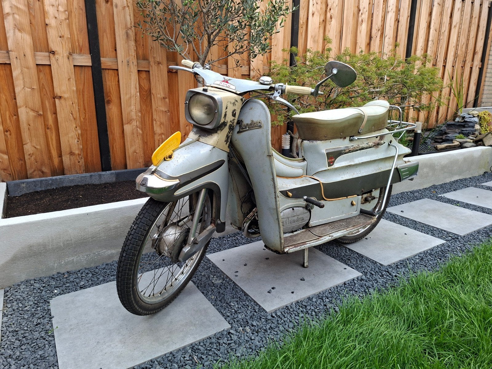Flandria Kingline bromfiets uit 1958 - Klassieke schoonheid, Fietsen en Brommers, Maximaal 45 km/u, 3 versnellingen, Ophalen, Overige merken