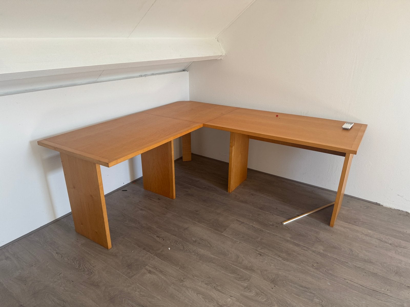 Hoekbureau van hout, Ophalen, Gebruikt, Hout, Hoekbureau