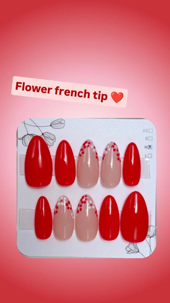 Rode French Tip Nepnagels met Bloemen - Maat M, Verzenden, Nieuw, Rood, Handen en Nagels