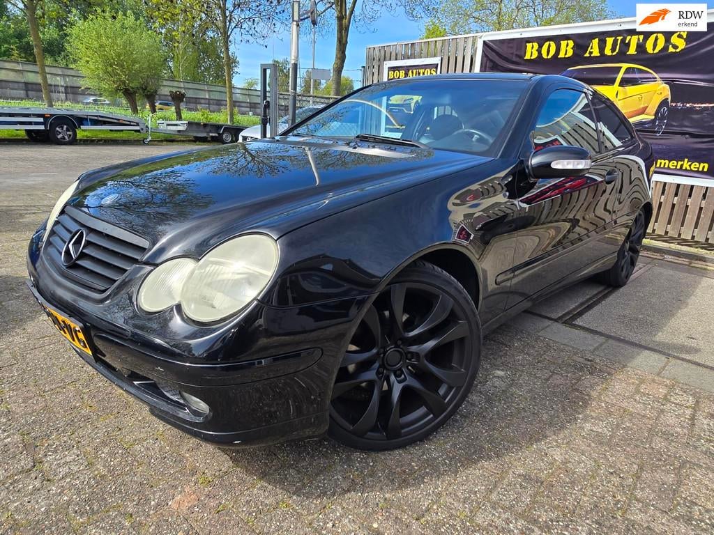 Mercedes-Benz C-klasse Sportcoupé 200 K/automaat/airco/trek, Automaat, Gebruikt, 4 stoelen, 1796 cc