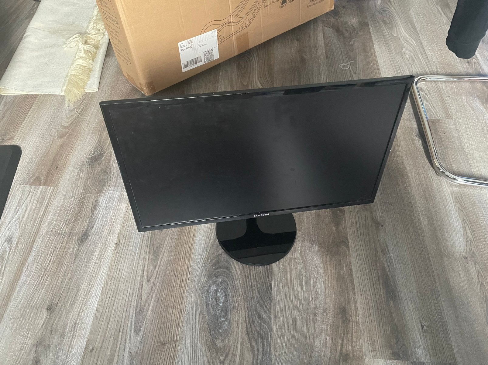 Samsung S24F350FHU 24 inch Full HD Monitor, Ophalen, HDMI, 3 tot 5 ms, Kantelbaar