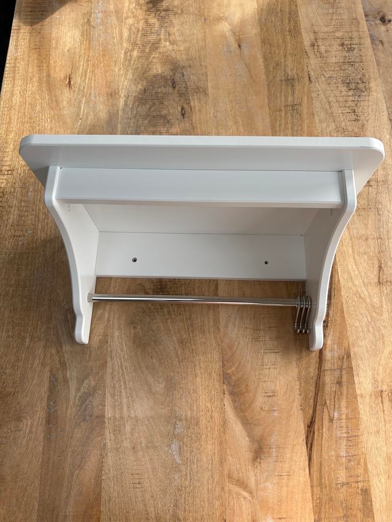 Witte IKEA kapstok met plank en stang - stevig, Ophalen, Zo goed als nieuw, Hout, Wandkapstok