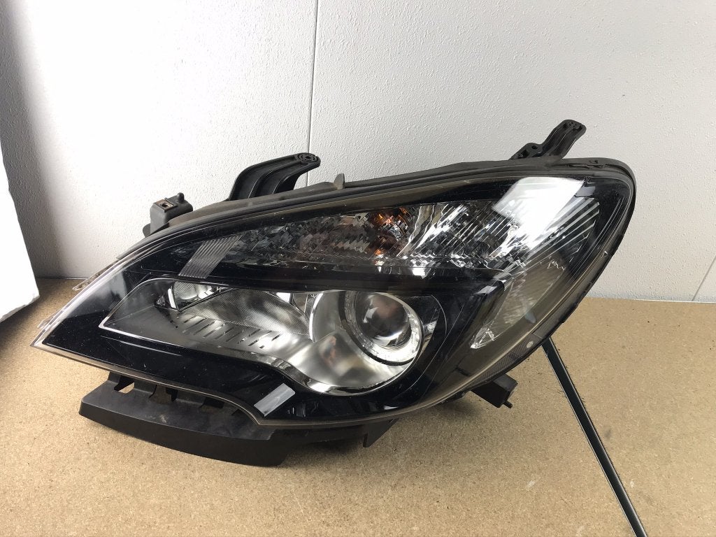 Opel Mokka Xenon koplamp links 95386945, Niet ingevuld, Gebruikt, Ophalen of Verzenden, Niet ingevuld