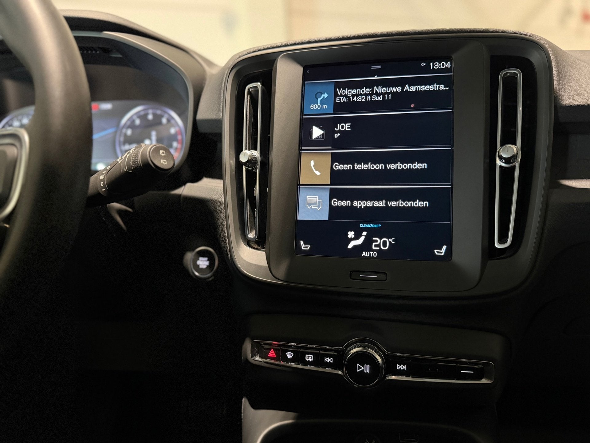Foto 17 van Volvo XC40 1.5 T3 Business Pro - Automaat - LED - Dealer Ond