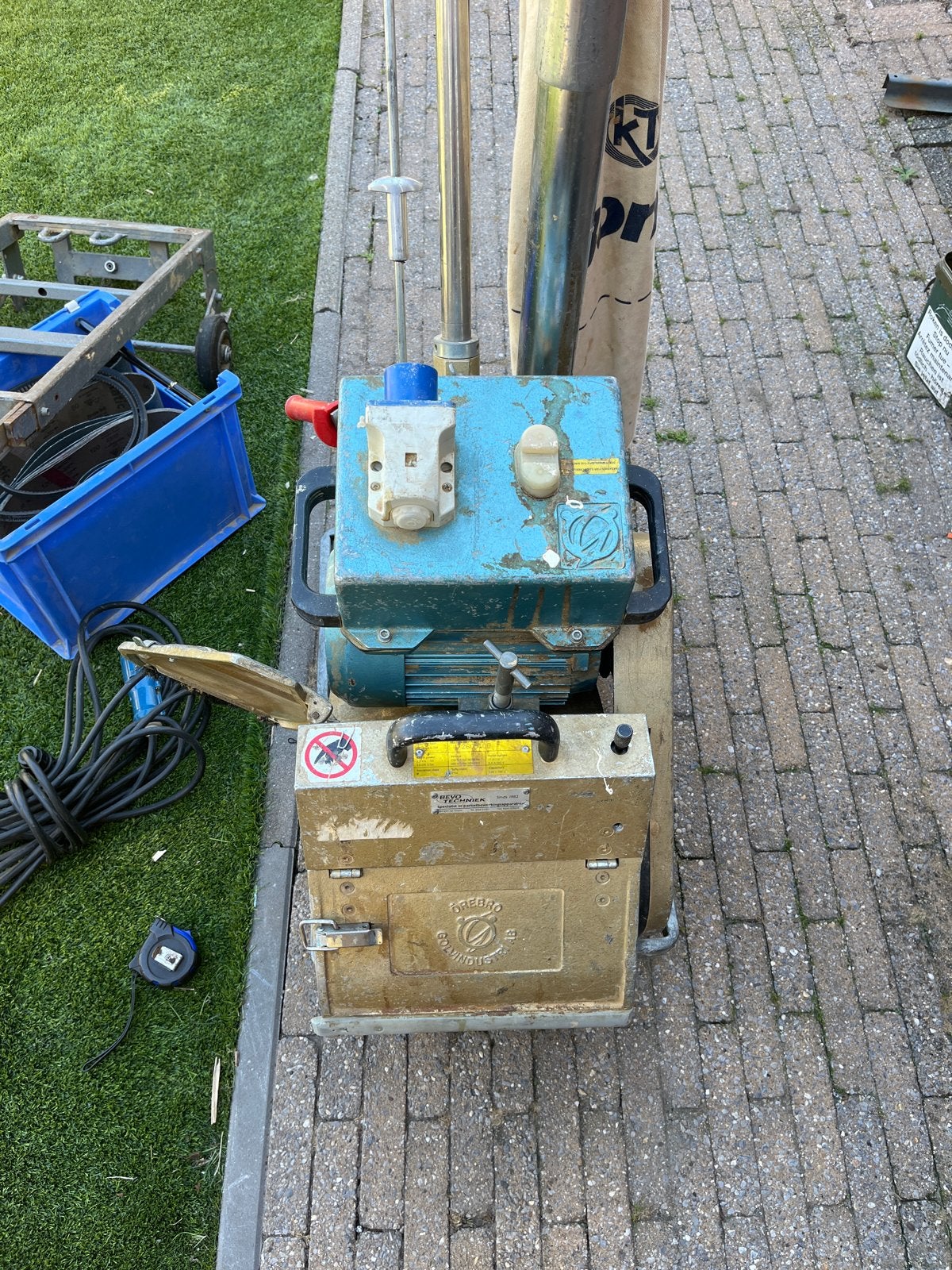 Professionele vloerschuurmachine - Gebruikt, Ophalen, Gebruikt, 1200 watt of meer, Overige typen