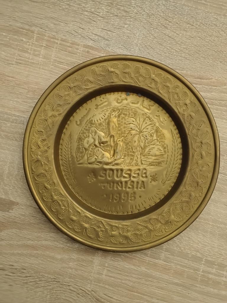 Decoratieve koperen wandplaat Sousse Tunesië 1995, Ophalen