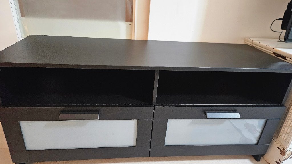 Ikea TV-meubel - Zo goed als nieuw, Ophalen, 100 tot 150 cm, Glas, Zo goed als nieuw
