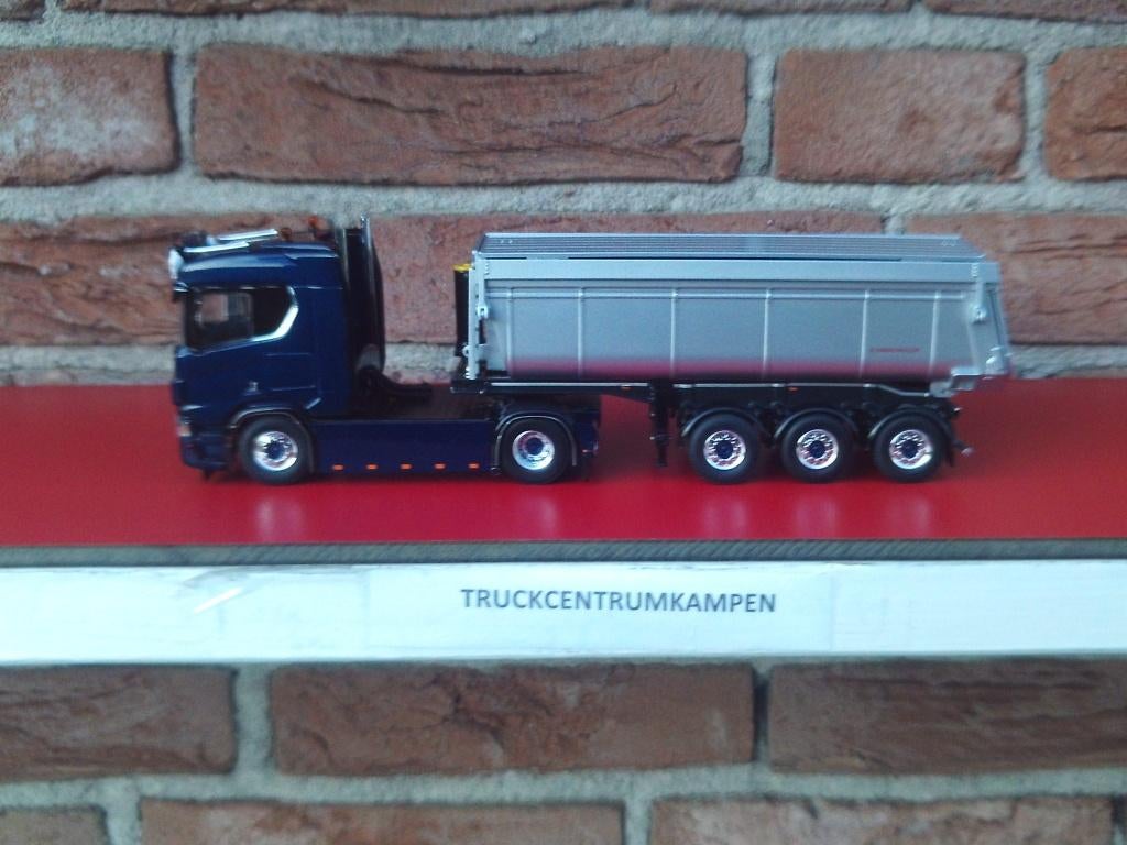 WSI  Scania  R  Normal  van  loonbedrijf  van  de  Put.