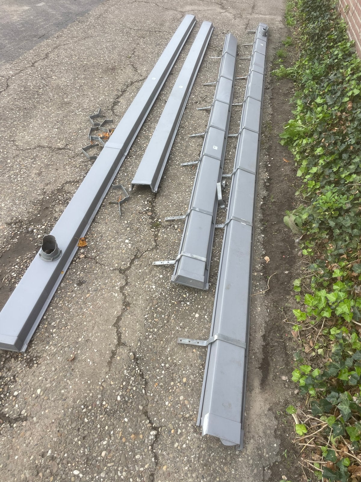 Pvc  dakgoten met beugels, ca 18-20 meter, Ophalen, Gebruikt, 6 meter of meer, Aluminium
