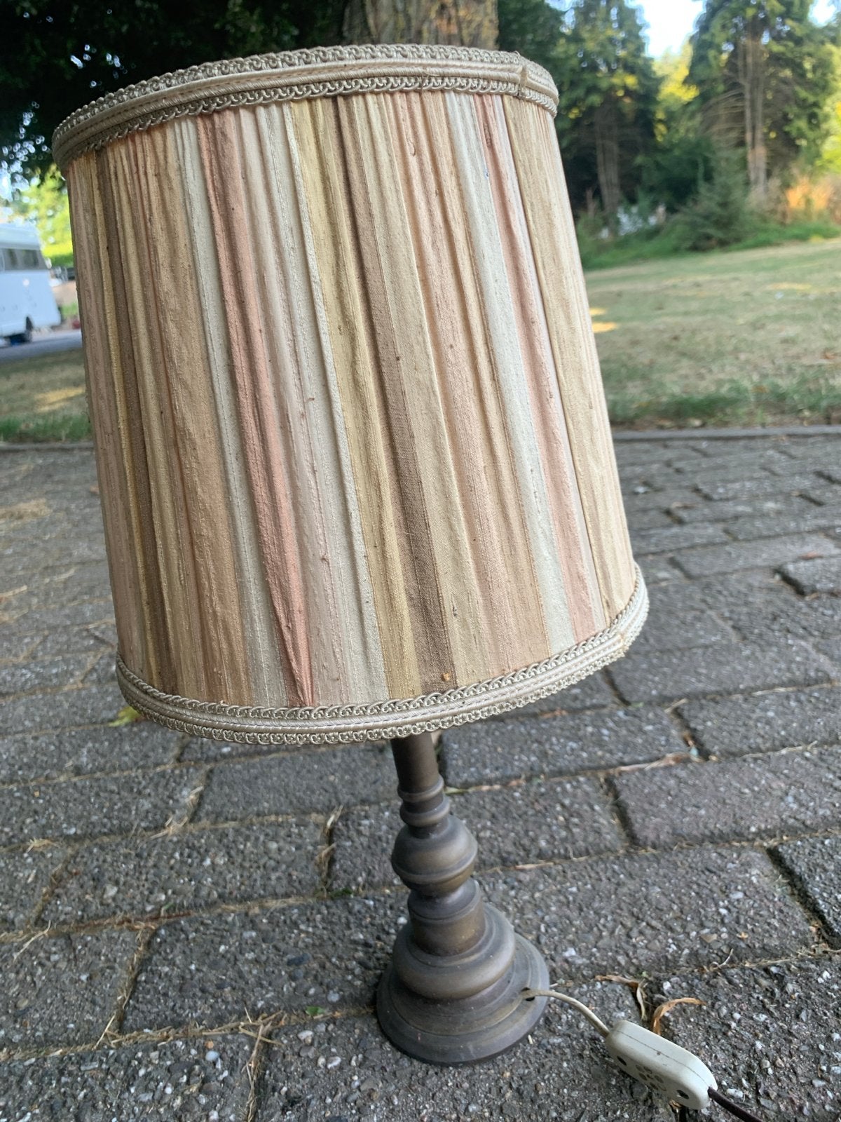 Vintage Tafellamp met Plissé Kap - Sfeervolle Verlichting, Gebruikt, Overige merken, Vintage, E27 (groot)