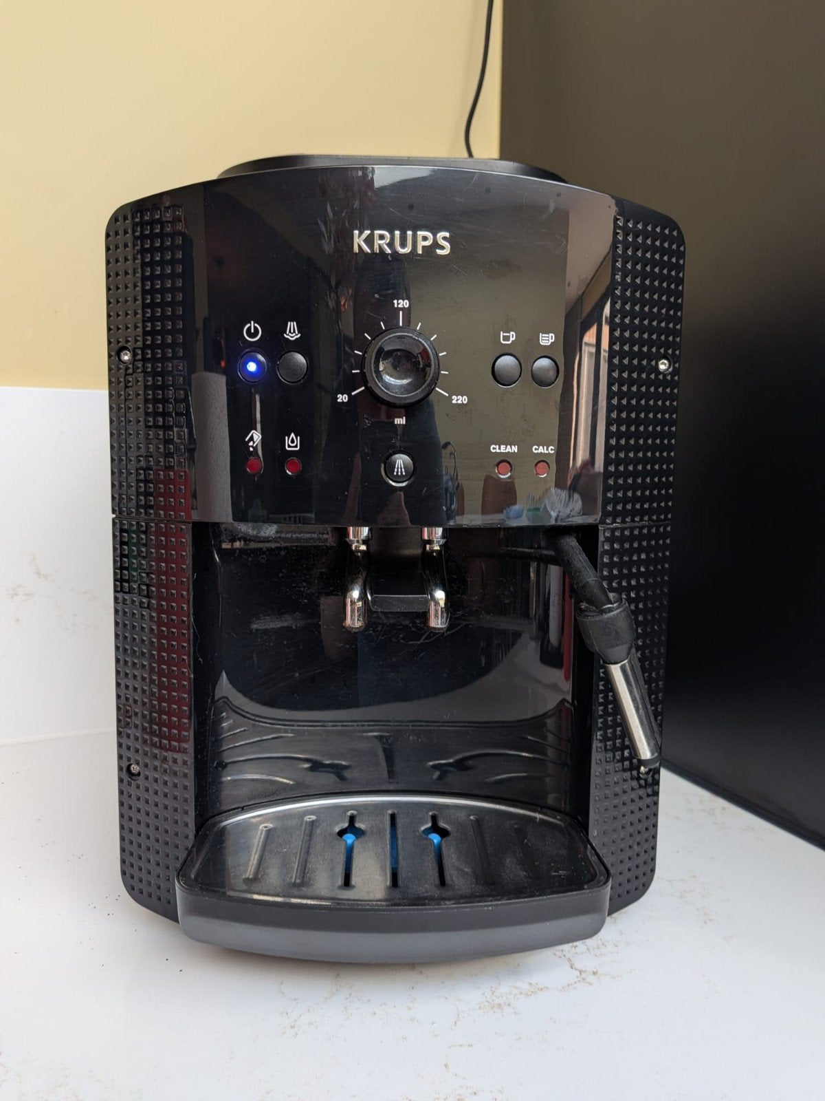 Krups Koffie zetapparaat - Zwart, Witgoed en Apparatuur, Koffiezetapparaten, Stoompijpje, Gebruikt, 10 kopjes of meer, Combi
