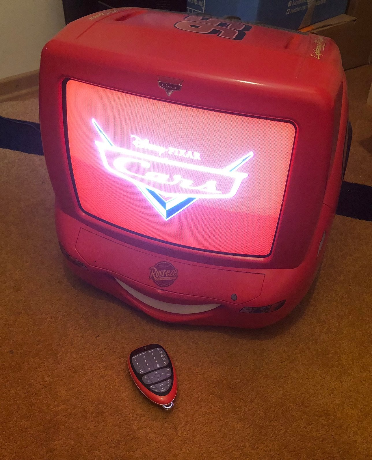 Disney Pixar Cars TV met DVD speler, 50 Hz, Zo goed als nieuw, 40 tot 60 cm, Ophalen