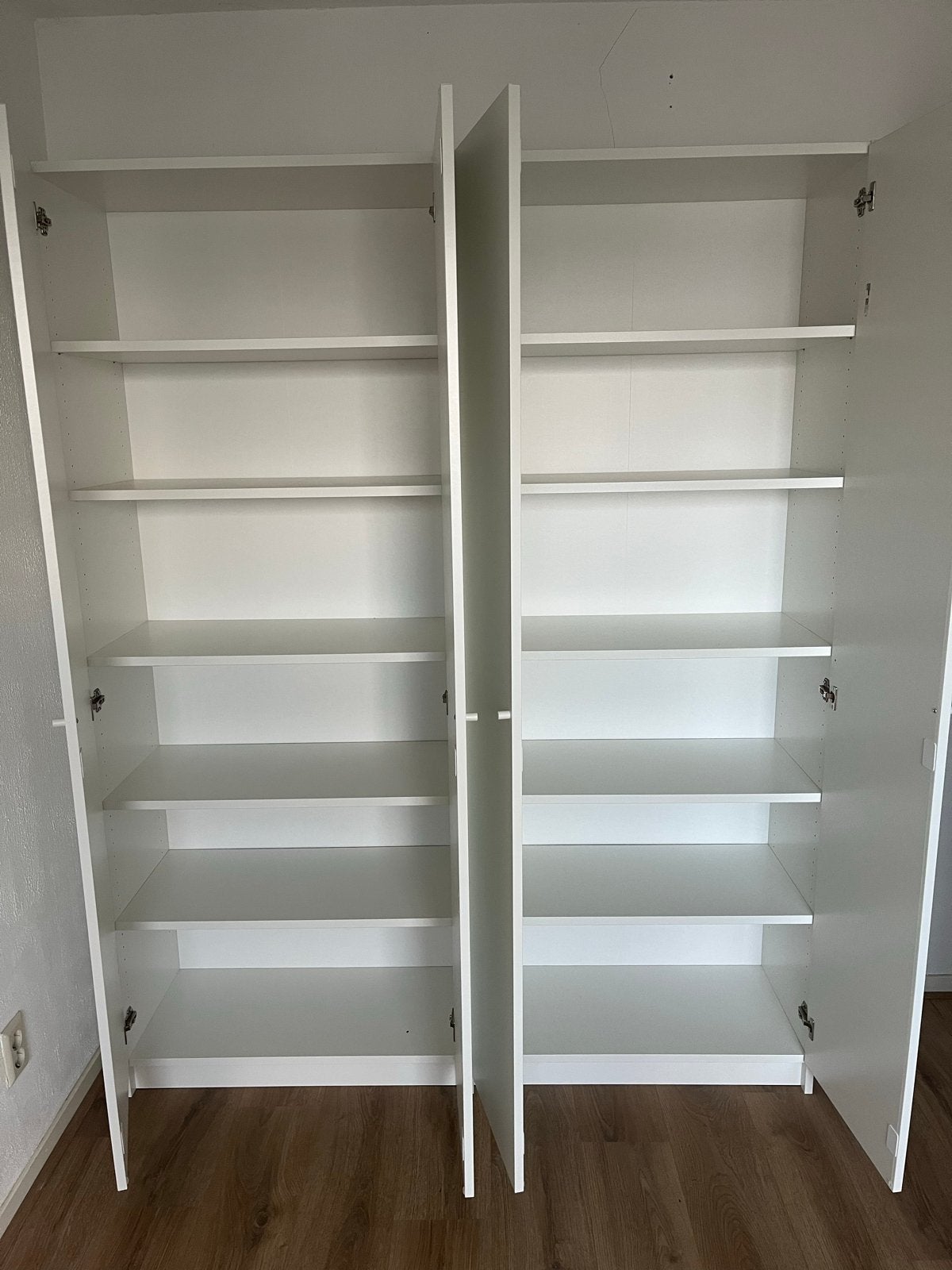2 witte Billy Ikea kasten met planken en deuren 80x39x200, Ophalen, 50 tot 100 cm, Zo goed als nieuw, 150 tot 200 cm