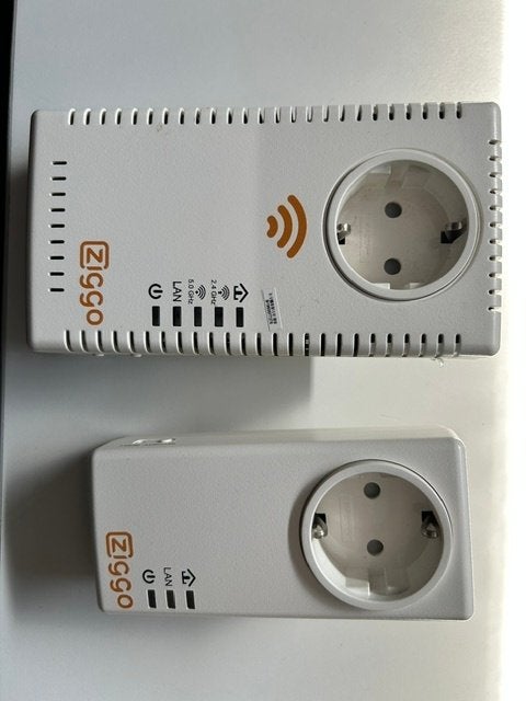 Ziggo Wifi booster powerline versterker, Computers en Software, WiFi-versterkers, Ophalen of Verzenden, Gebruikt, Ziggo WiFi booster