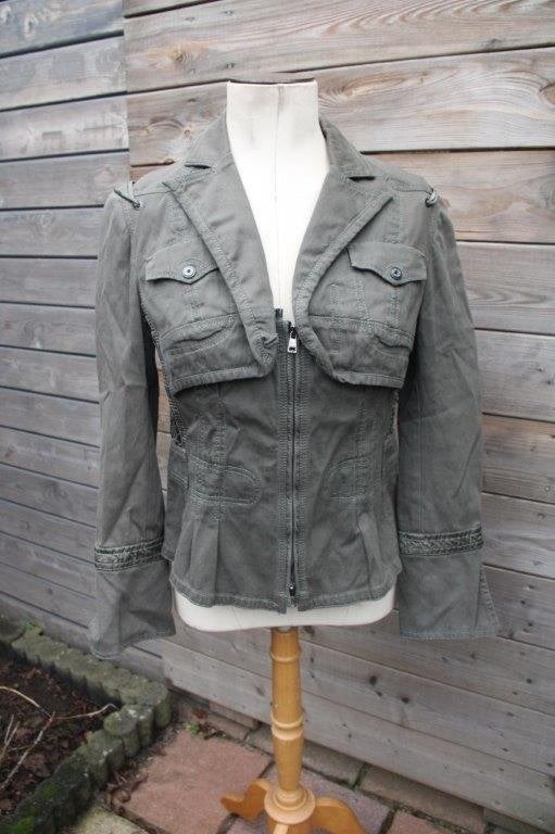 Jasje groen Marccain mt N4 (M/40) Vaste prijs, Kleding | Dames, Maat 38/40 (M), Ophalen of Verzenden, Zo goed als nieuw, Jasje