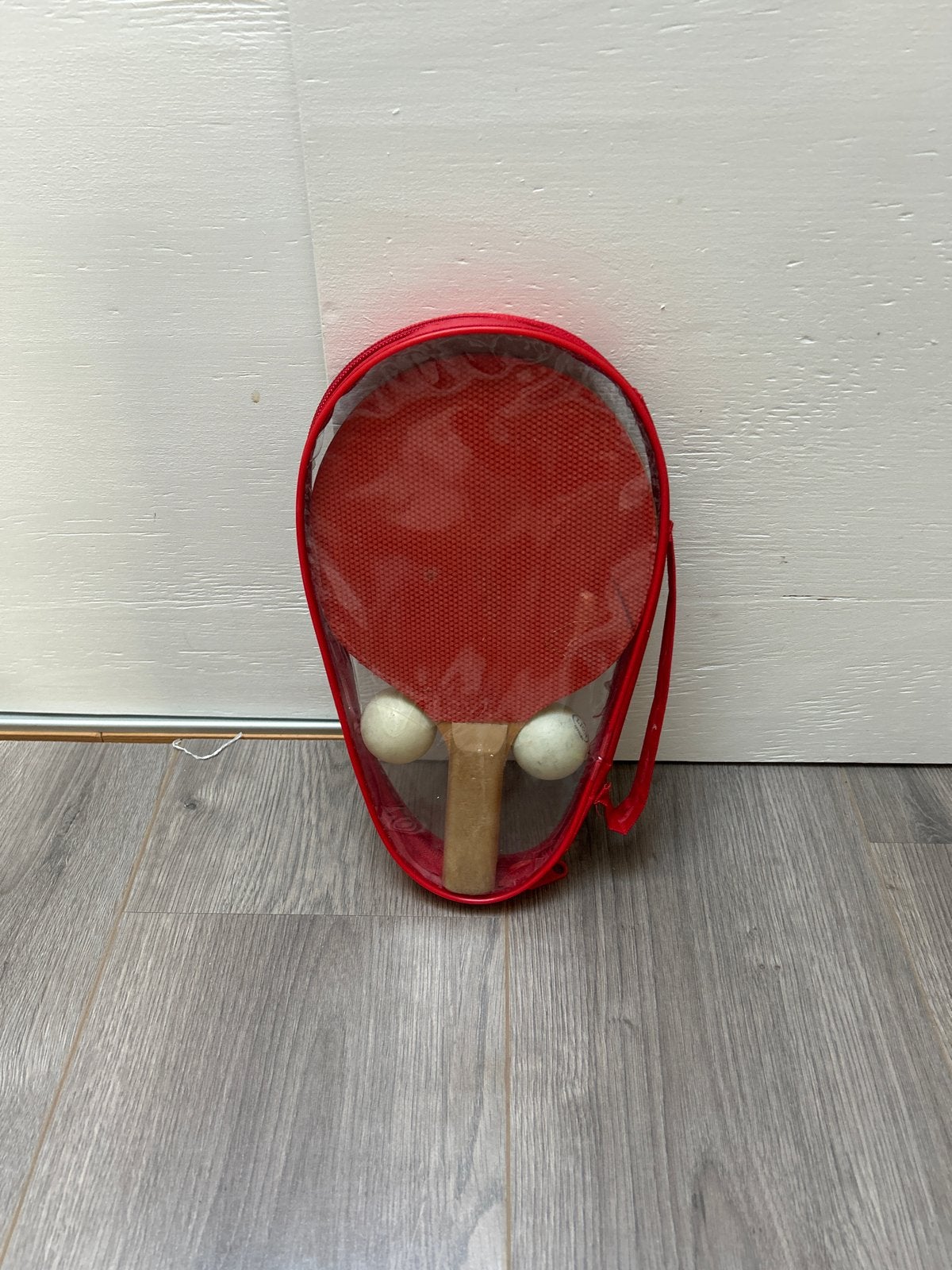 Tafeltennis set met batjes en balletjes, Sport en Fitness, Ophalen of Verzenden, Zo goed als nieuw, Net, Batje(s) of Balletje(s)