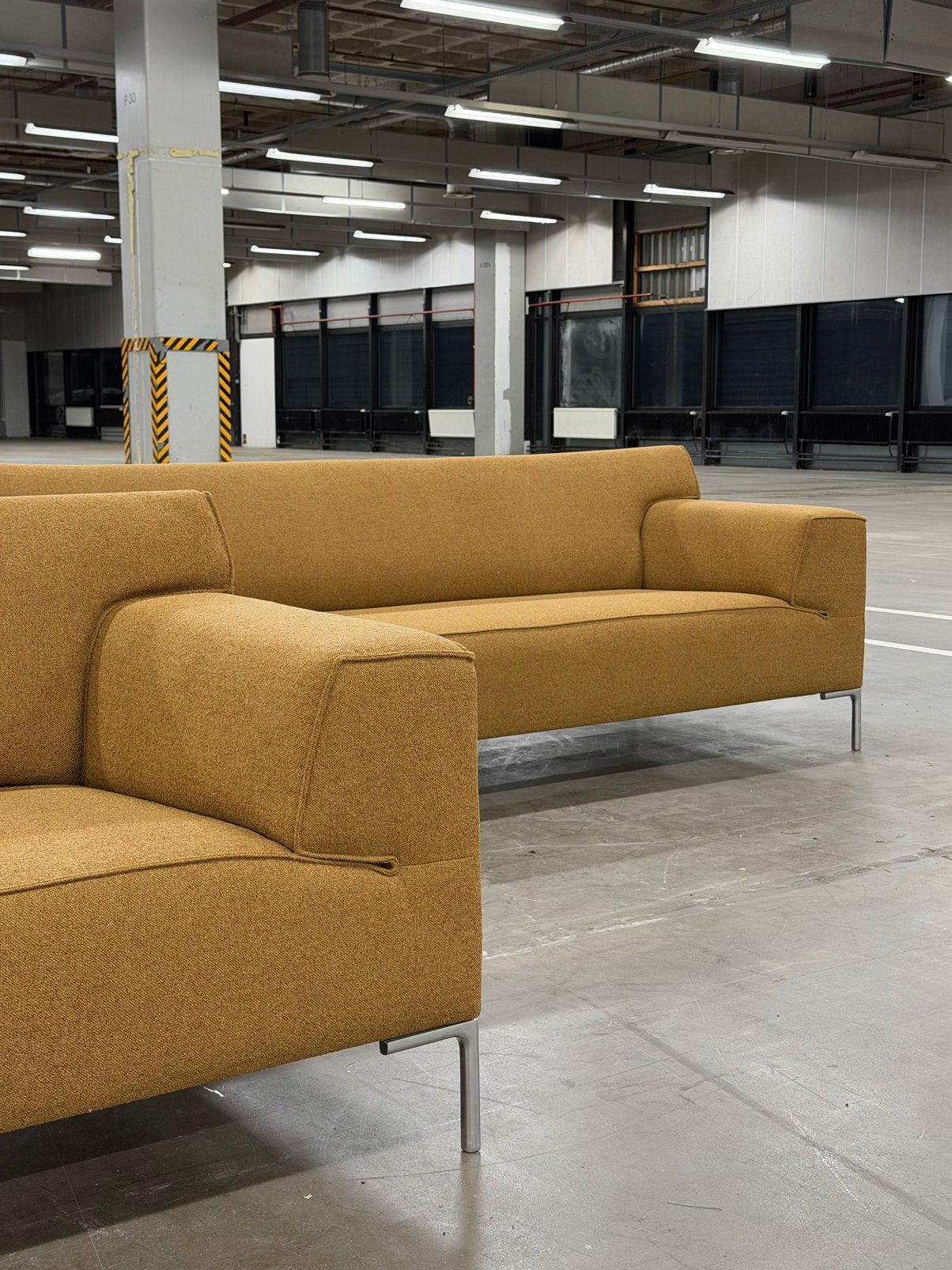 Design on Stock Bloq 3-zits + Loveseat | NIEUWSTAAT + Garant, Huis en Inrichting, Metaal, 75 tot 100 cm, Ophalen of Verzenden