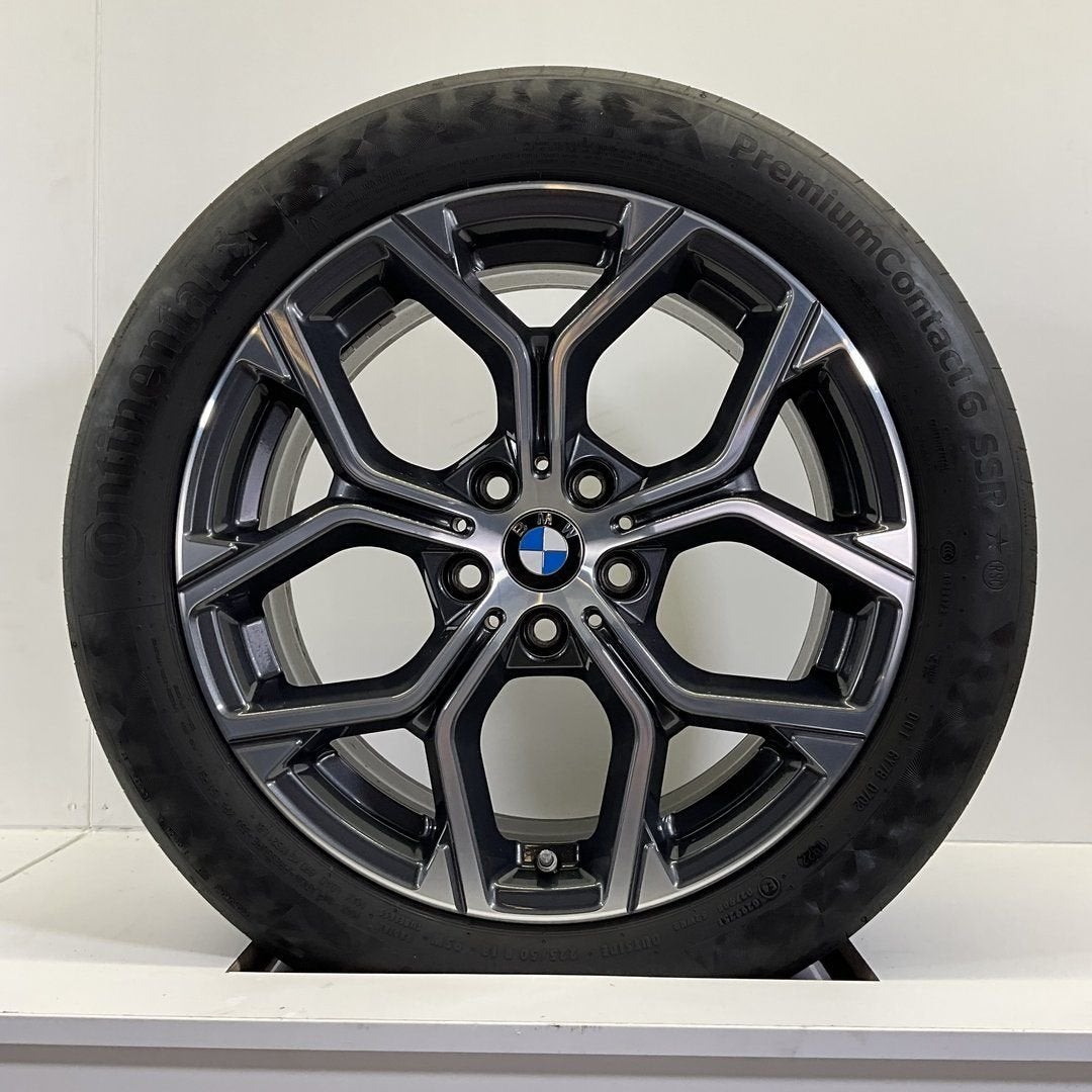 BMW X1 U11 X2 U10 SET VELGEN + ZOMERBANDEN 18 INCH ORIG. 579, 18 inch, Gebruikt, -, -