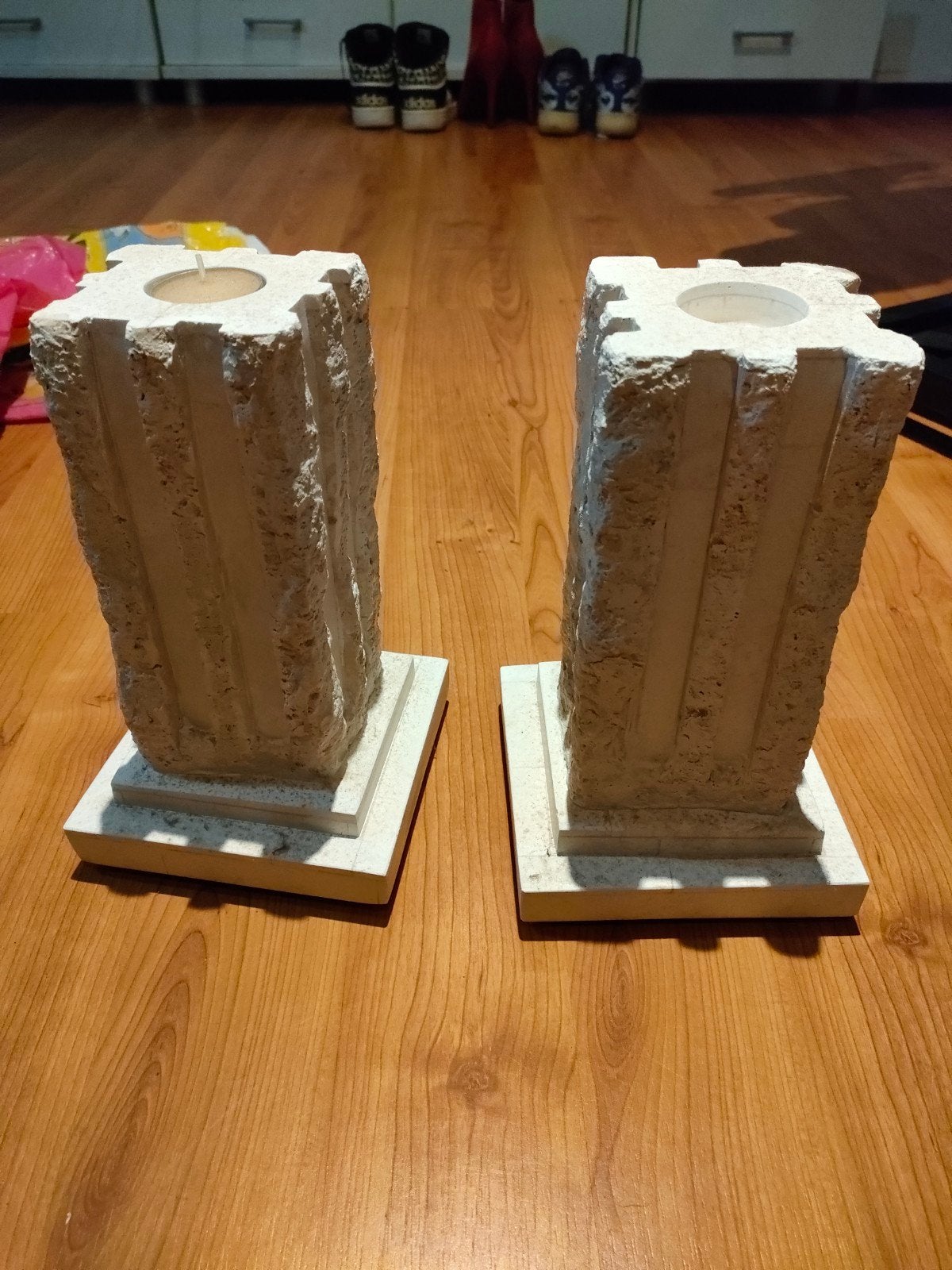 kaarsen kandelaars 2 stuks, Ophalen of Verzenden, Zo goed als nieuw, Crème, Steen/keramiek