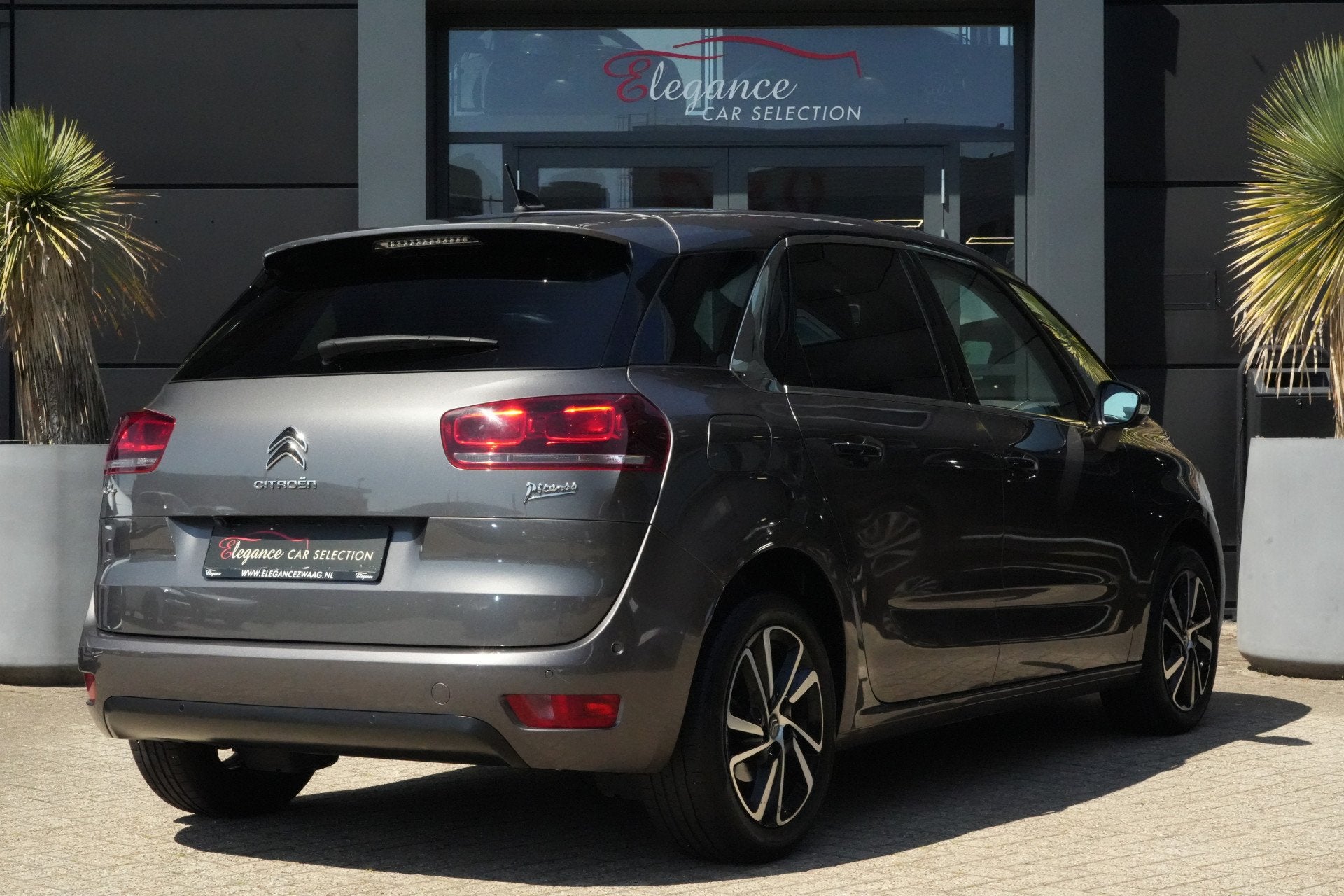 Citroën C4 Picasso 1.2 PureTech Shine 131pk Navigatie/Camer, Auto's, 1199 cc, 1270 kg, C4 (Grand) Picasso, Bedrijf