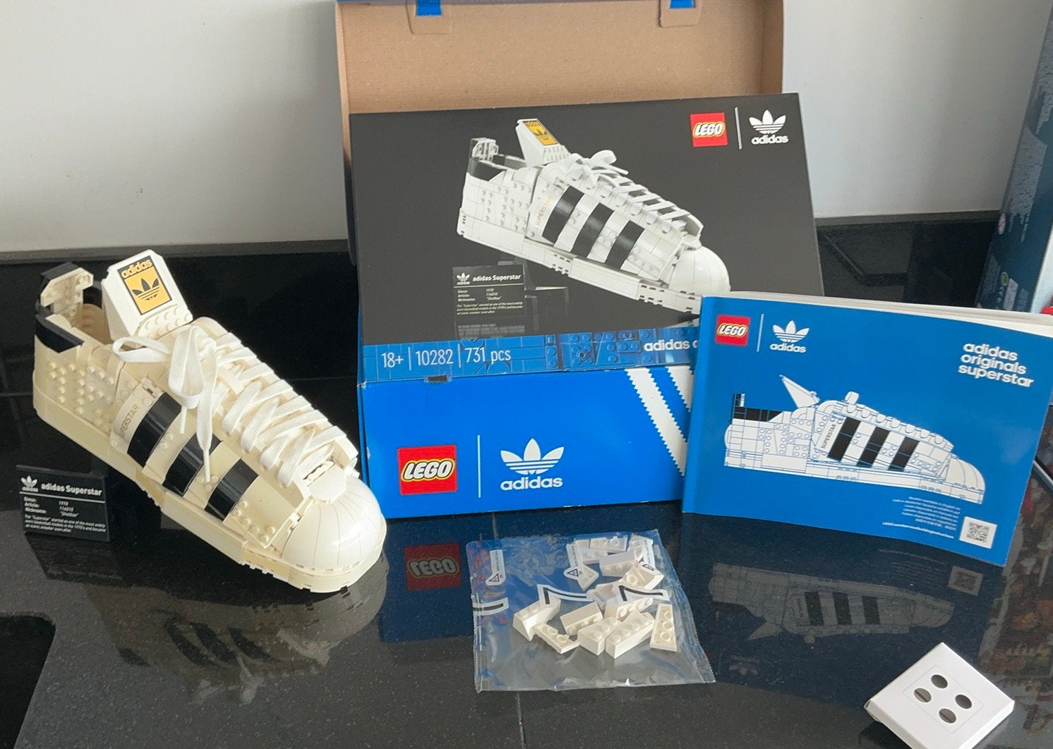 LEGO Adidas Originals Superstar - 10282., Ophalen of Verzenden, Zo goed als nieuw