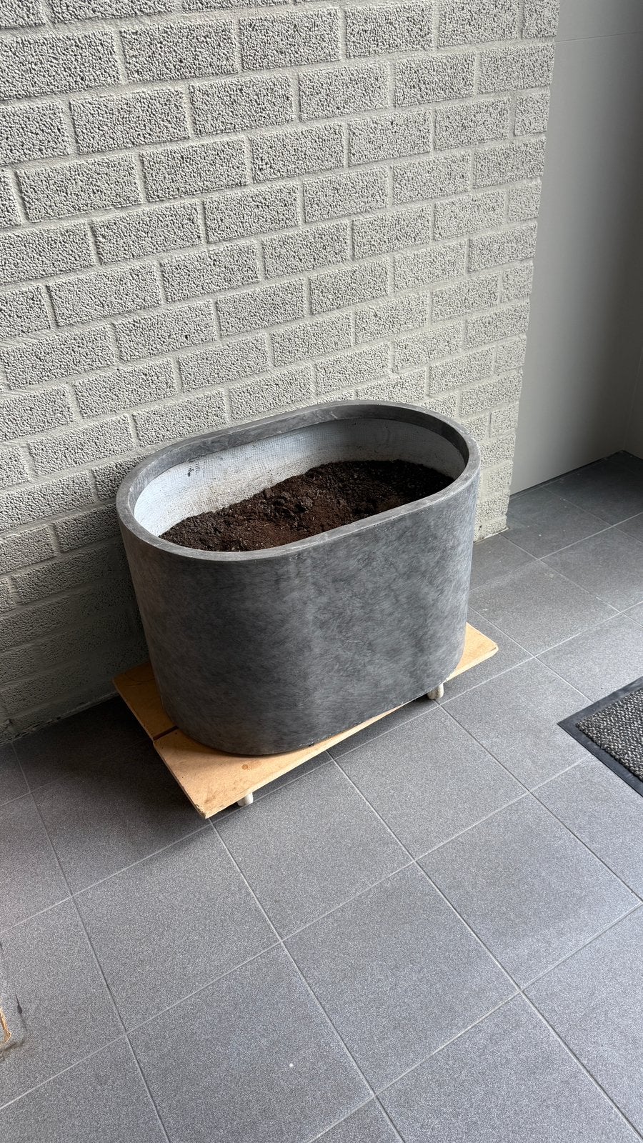 Grote grijze stenen pot 75x50x50cm, Ophalen, Zo goed als nieuw