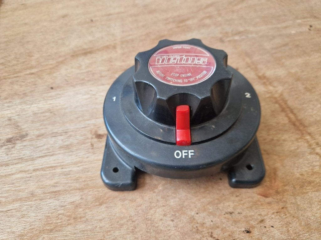 Hoofdschakelaar accu's, Ophalen of Verzenden, Nieuw, Motor en Techniek, Zeilboot of Motorboot