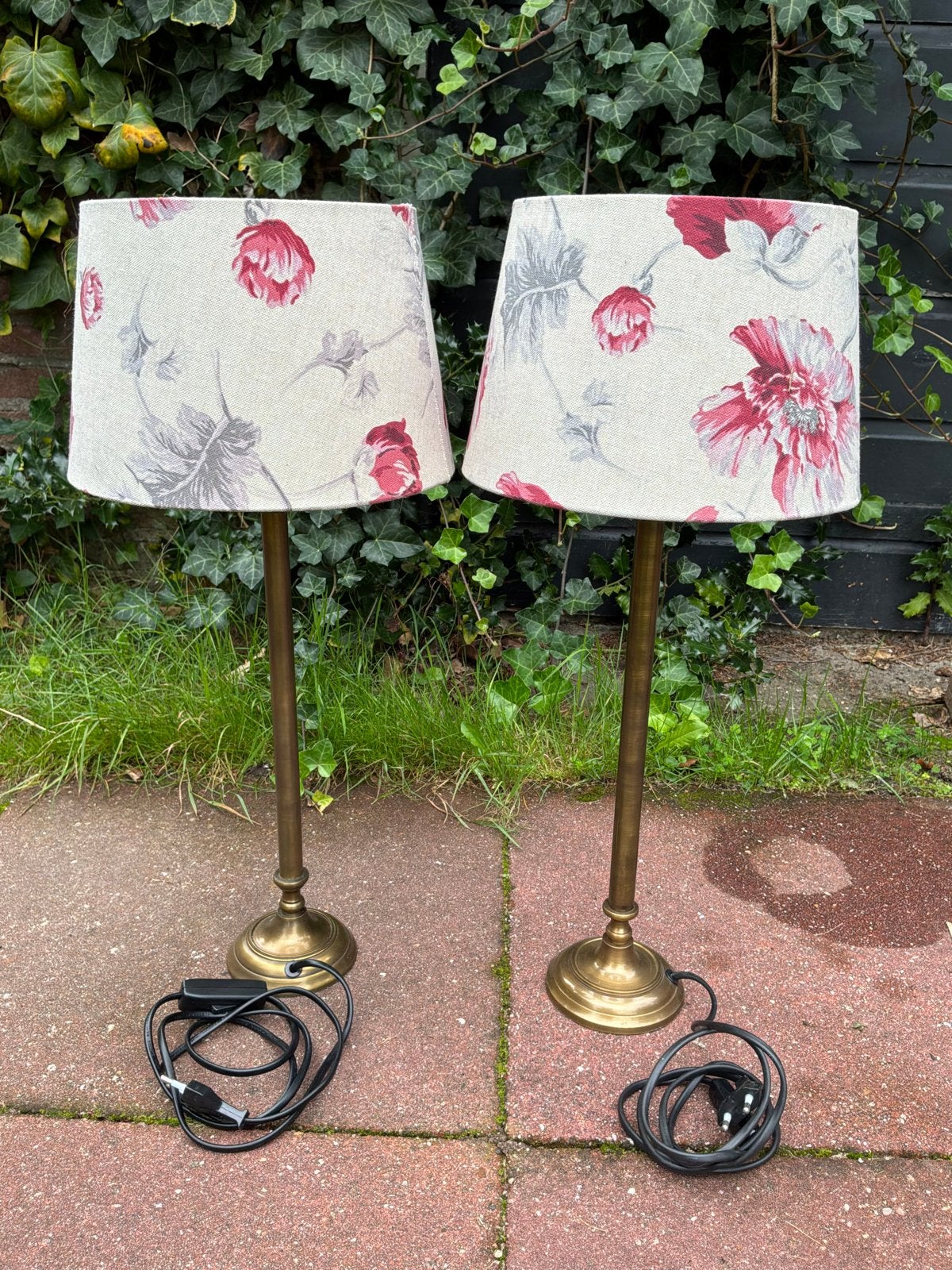 Set van 2 Vintage Tafellampen met Bloemenkap, Met schakelaar, Gebruikt, Vintage, Meerkleurig