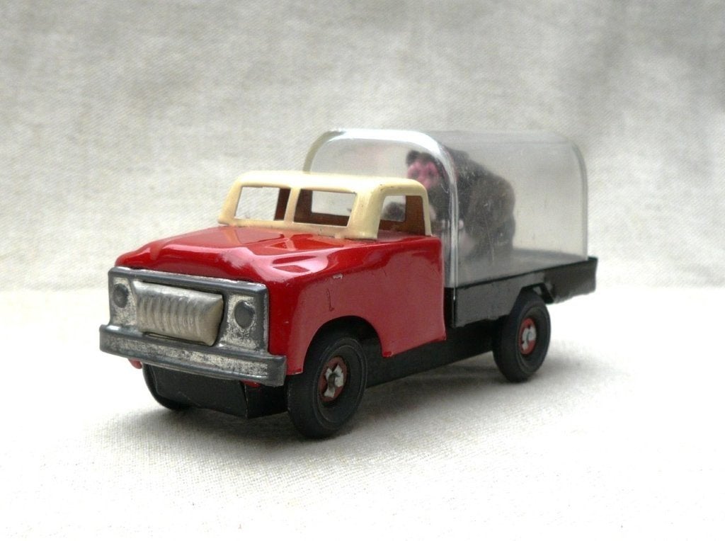 MF China DongFeng truck met apen lading. 15 cm, blik., Antiek en Kunst, Antiek | Speelgoed, Ophalen of Verzenden