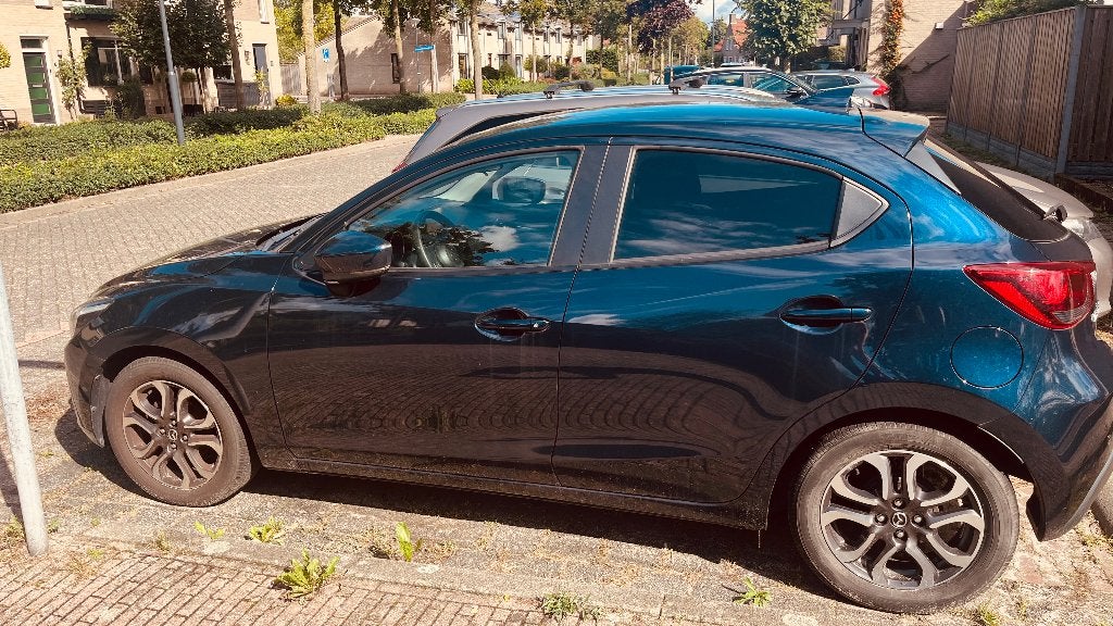 Mazda 2 1.5 66KW 5DRS AUT 2018 Blauw, Stof, 4 cilinders, Origineel Nederlands, Grijs