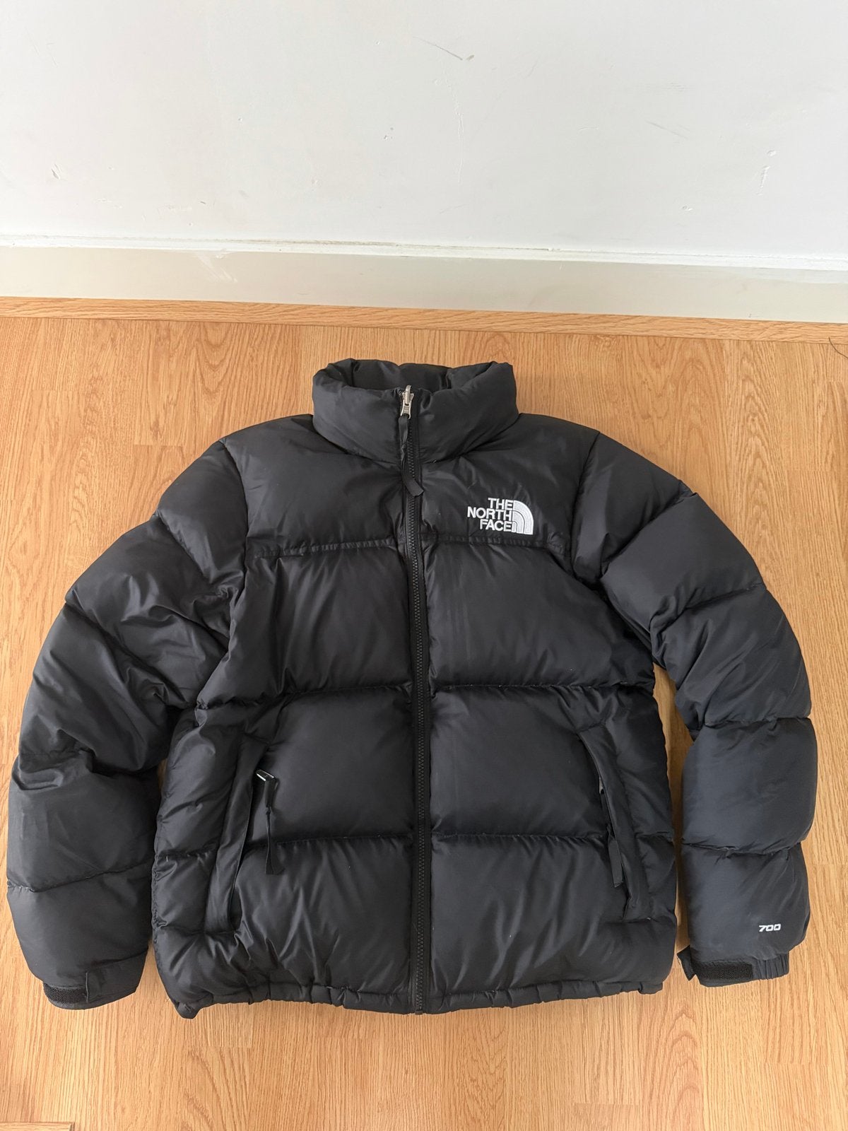 The North Face 700 Nuptse Puffer Jacket Zwart Maat S, Ophalen of Verzenden, Gedragen, Maat 46 (S) of kleiner, Zwart
