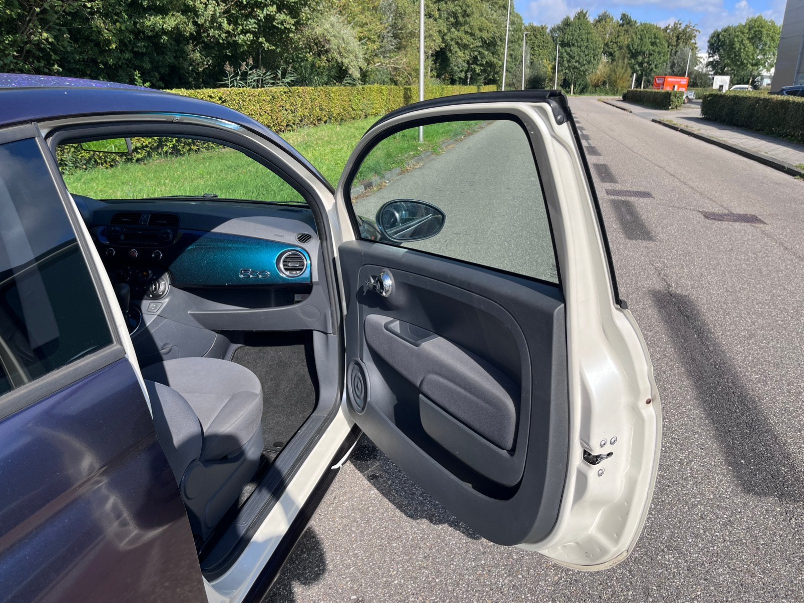 Foto 15 van Unieke Fiat 500 Automaat | Kameleon & Sterrenhemel Dak!