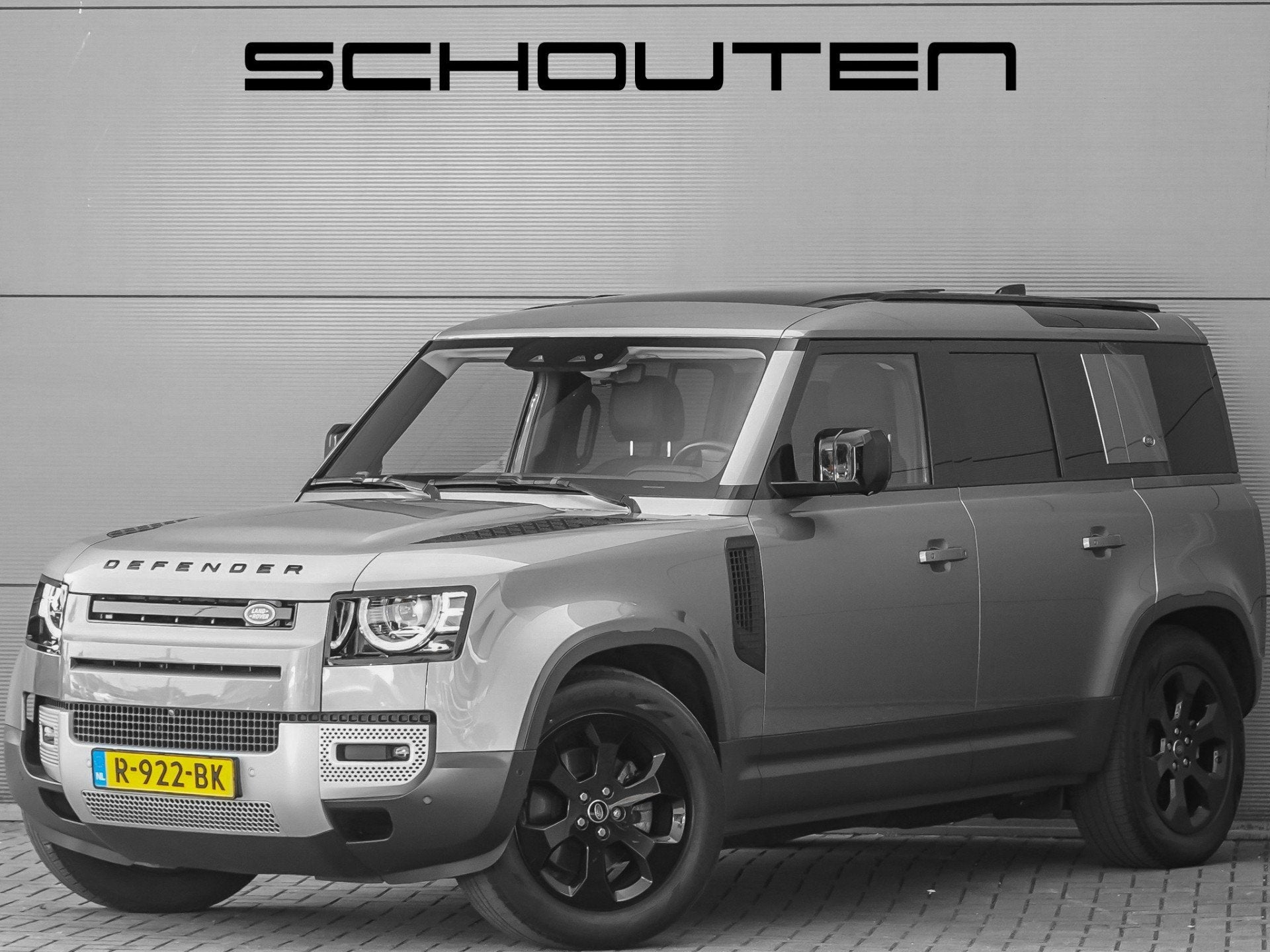 Land Rover Defender 110 2.0 D240 110 HSE 7-Pers Pano Trekhaa, Gebruikt, 4 cilinders, Diesel, Vierwielaandrijving