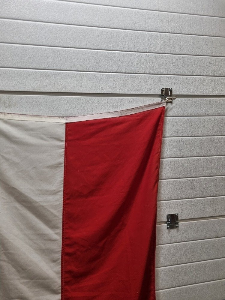 vlag polen groot , maat 97h x 150br, Diversen, Vlaggen en Wimpels, Ophalen of Verzenden, 'T Olde Gre-j, Info@toldegrej.nl, Endepoelstraat 20f Didam